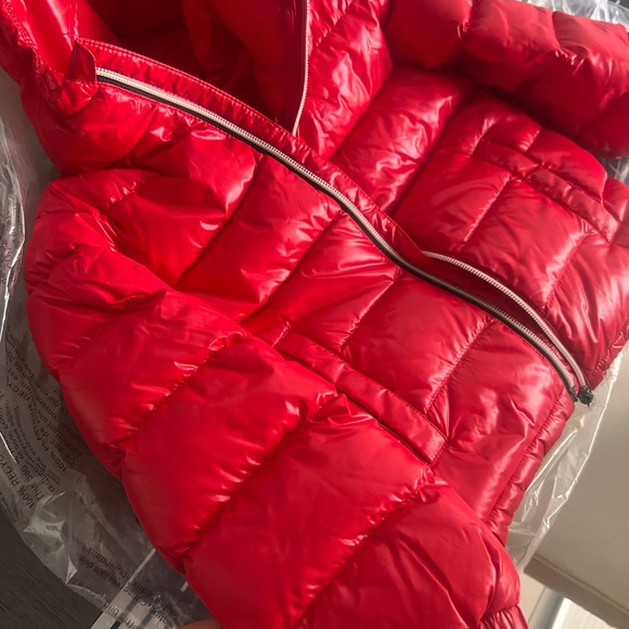 Red Moncler Kids Toddler New Aubert PufferJacket Size 3 NWOT - Picture 4 of 11